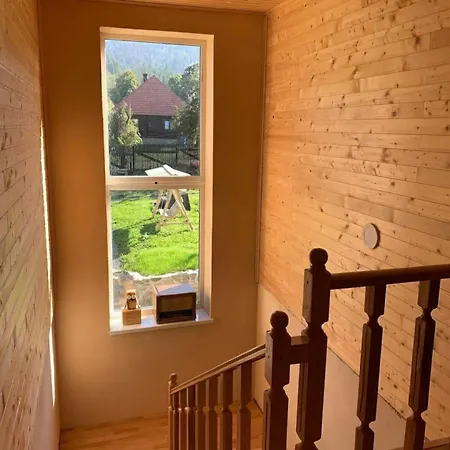 еко-садиба сова бубу ゲストハウス *